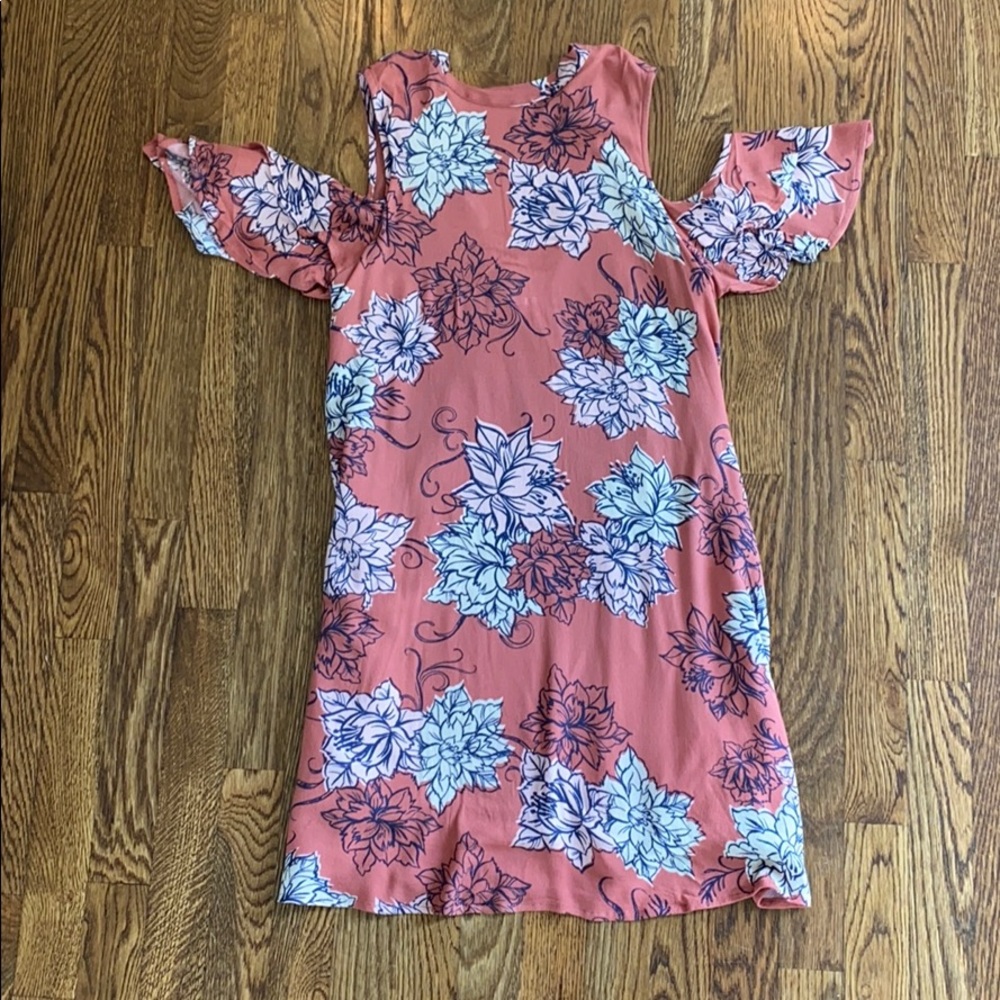 Others Follow Dress Size M